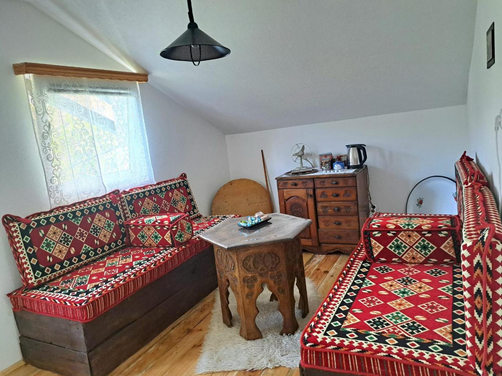 Bed and Breakfast Sobe Zizi Jajce Zewnętrze zdjęcie