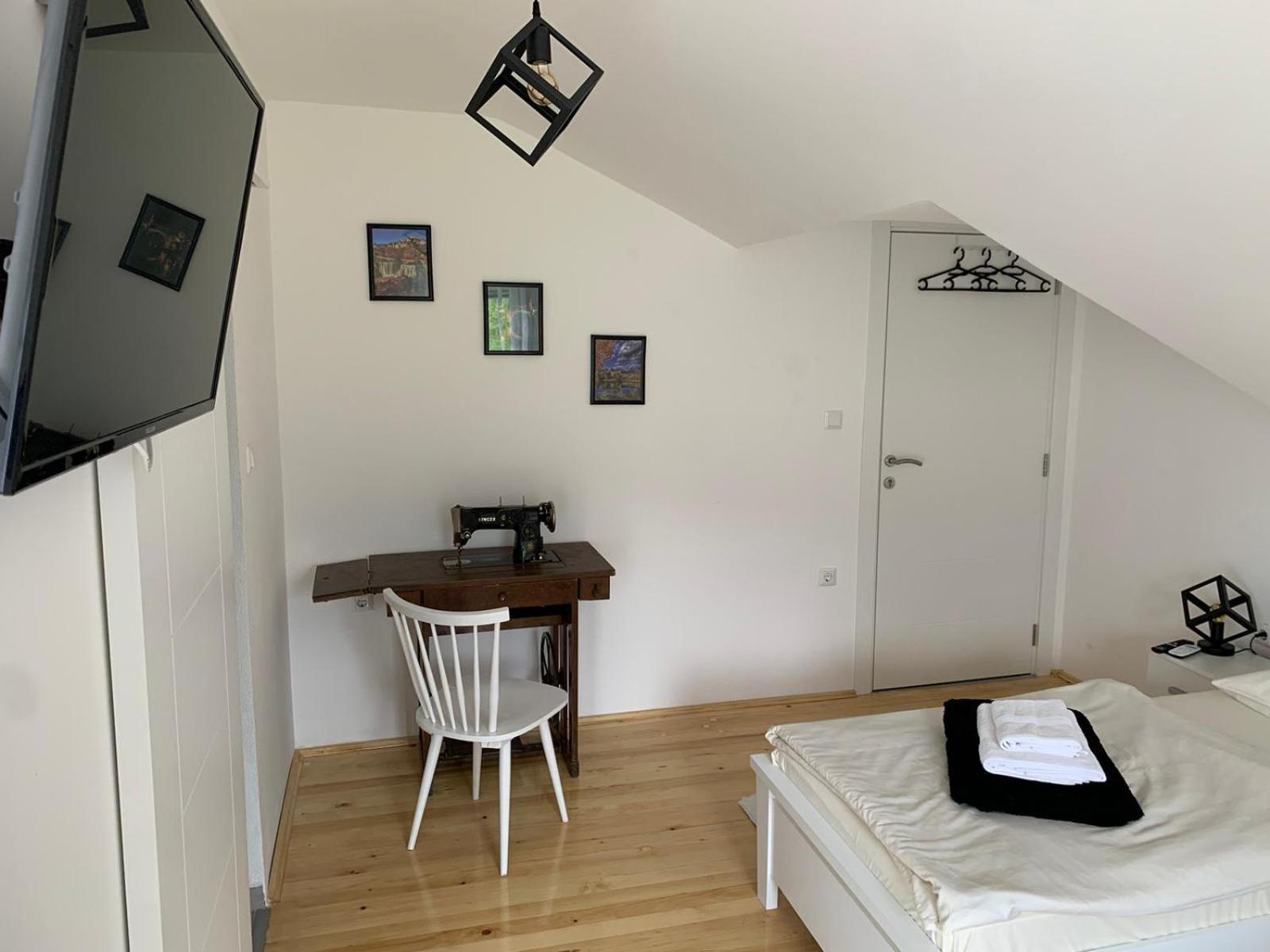 Bed and Breakfast Sobe Zizi Jajce Zewnętrze zdjęcie