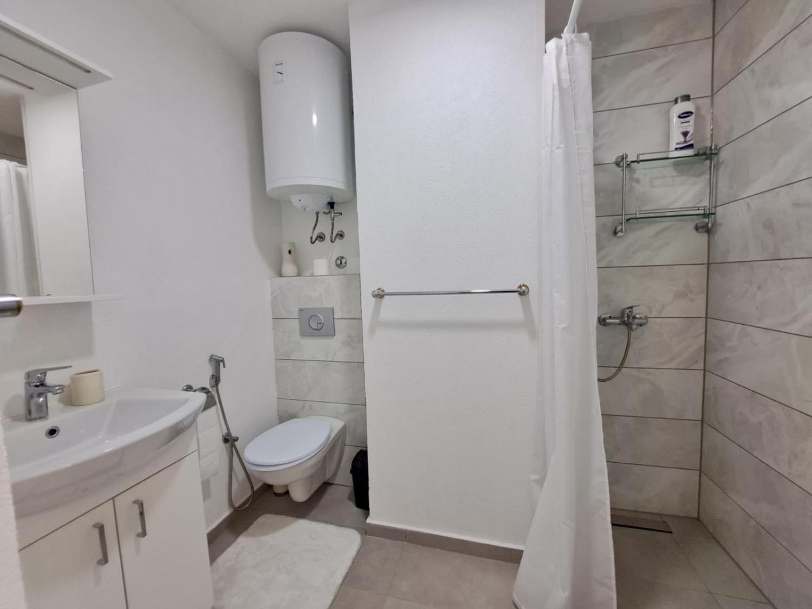Bed and Breakfast Sobe Zizi Jajce Zewnętrze zdjęcie