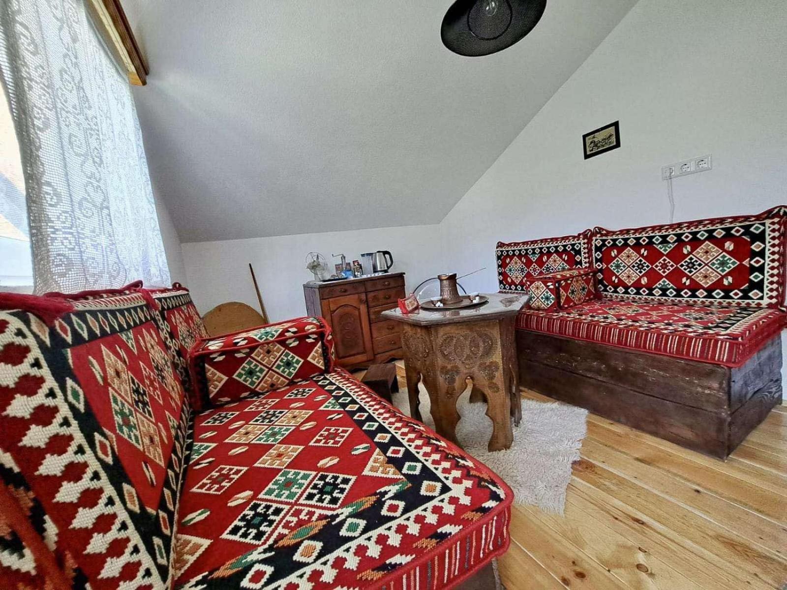 Bed and Breakfast Sobe Zizi Jajce Zewnętrze zdjęcie